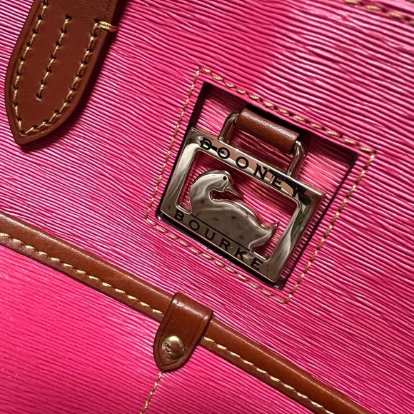 Beautiful Pink Dooney & Bourke Purse! - Picture 15 of 15